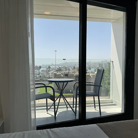 In Palmas Near Canteras لاس بالماس دي غران كاناريا